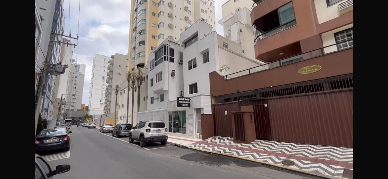Residencial Dubai Centro Balneario Camboriu Exterior foto